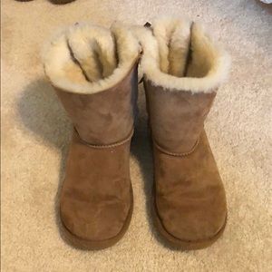 Girls ugg boots